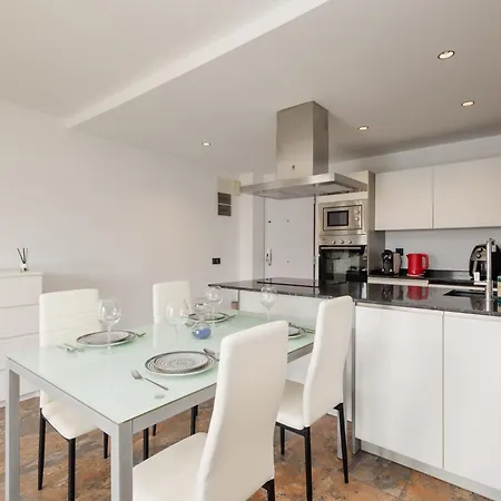 Apartment In The Centre Of With Private Parking Space Marbella
